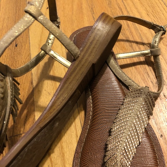 Carlos - Picture 3 of 6